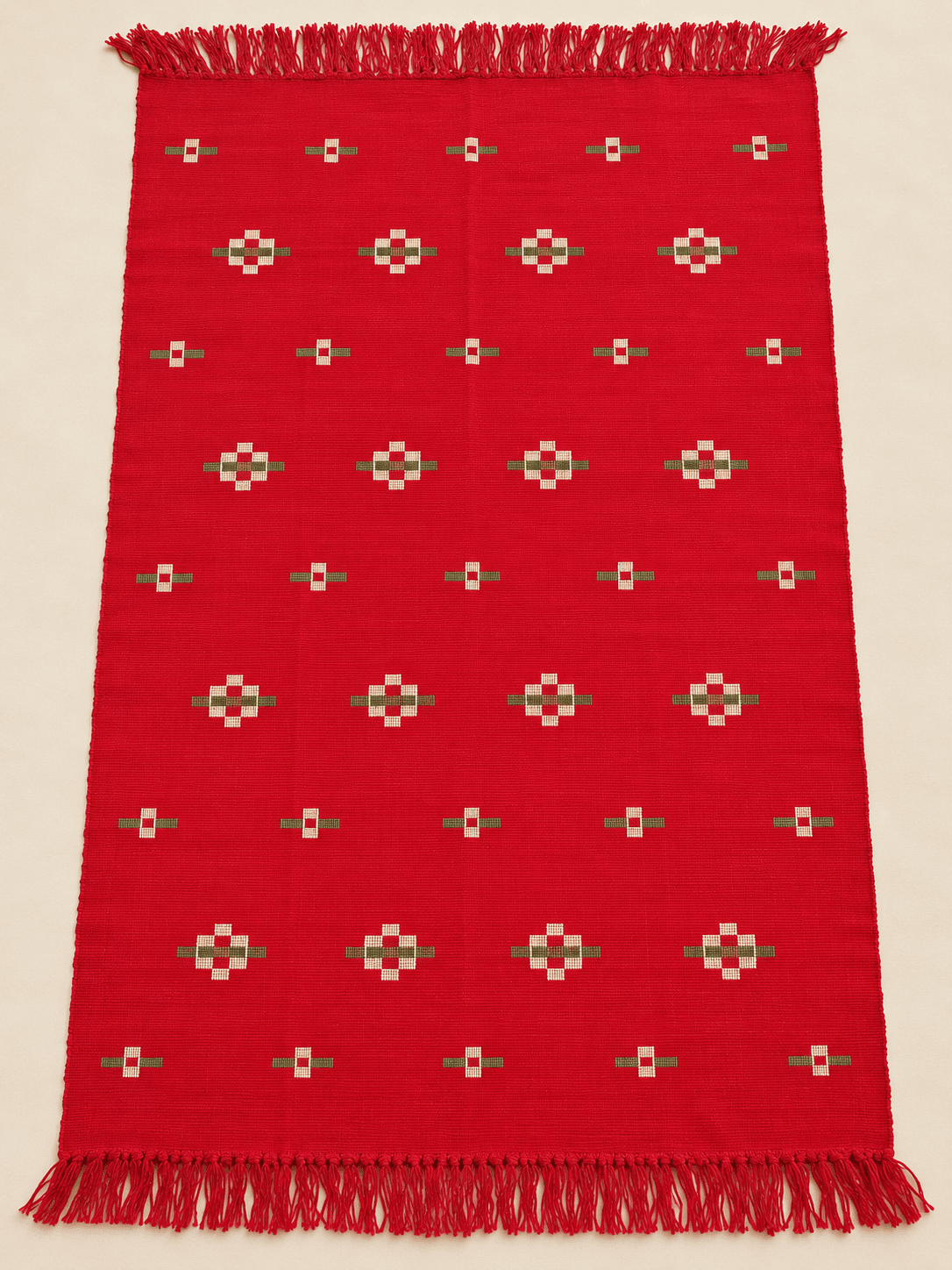 Poppy, Stepped Flower, laid flat to show the full length